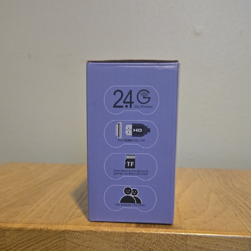 SF900 16 Retro Game Bits Mini Video Entertainment System - Gray - Picture 4 of 5